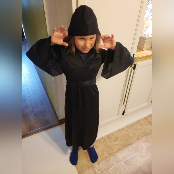 🛍Girls' black Halloween cape - Picture 1 of 5